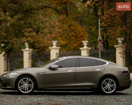 Тесла Модель С, объемом двигателя 0 л и пробегом 103 тыс. км за 23800 $, фото 11 на Automoto.ua