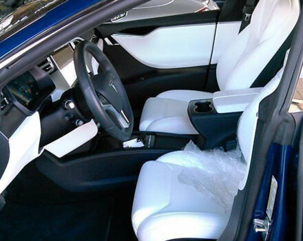 Тесла Модель С, объемом двигателя 0 л и пробегом 112 тыс. км за 27900 $, фото 2 на Automoto.ua