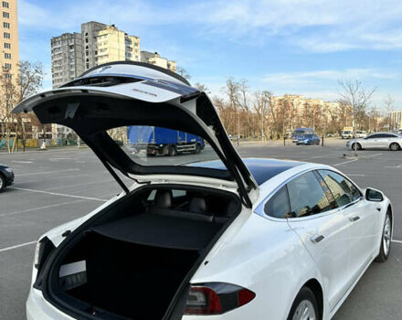 Тесла Модель С, объемом двигателя 0 л и пробегом 63 тыс. км за 42500 $, фото 13 на Automoto.ua