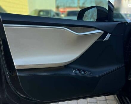 Тесла Модель С, объемом двигателя 0 л и пробегом 107 тыс. км за 24000 $, фото 10 на Automoto.ua