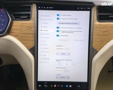 Тесла Модель С, объемом двигателя 0 л и пробегом 126 тыс. км за 18900 $, фото 19 на Automoto.ua