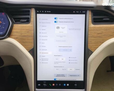 Тесла Модель С, объемом двигателя 0 л и пробегом 126 тыс. км за 18900 $, фото 22 на Automoto.ua