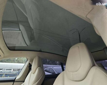 Тесла Модель С, объемом двигателя 0 л и пробегом 52 тыс. км за 29900 $, фото 19 на Automoto.ua