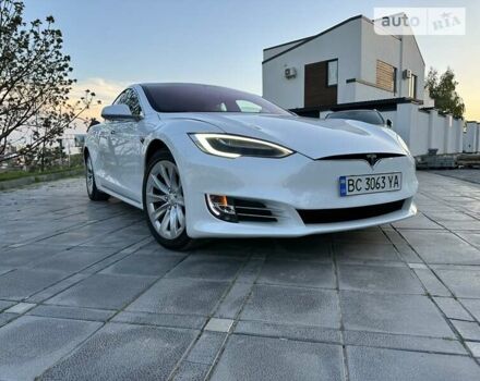 Тесла Модель С, объемом двигателя 0 л и пробегом 65 тыс. км за 33800 $, фото 1 на Automoto.ua