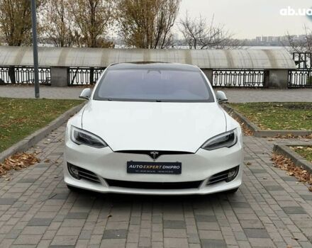 Тесла Модель С, объемом двигателя 0 л и пробегом 52 тыс. км за 27800 $, фото 2 на Automoto.ua