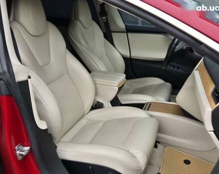 Тесла Модель С, объемом двигателя 0 л и пробегом 52 тыс. км за 29900 $, фото 10 на Automoto.ua