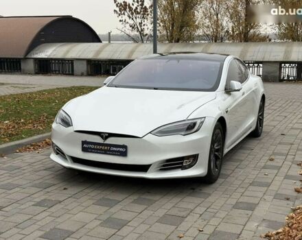 Тесла Модель С, объемом двигателя 0 л и пробегом 52 тыс. км за 27800 $, фото 1 на Automoto.ua