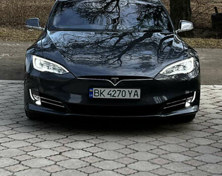 Тесла Модель С, об'ємом двигуна 0 л та пробігом 40 тис. км за 27388 $, фото 19 на Automoto.ua