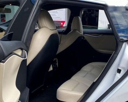 Тесла Модель С, об'ємом двигуна 0 л та пробігом 97 тис. км за 27999 $, фото 14 на Automoto.ua