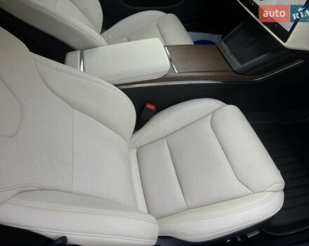 Тесла Модель С, объемом двигателя 0 л и пробегом 70 тыс. км за 50000 $, фото 20 на Automoto.ua