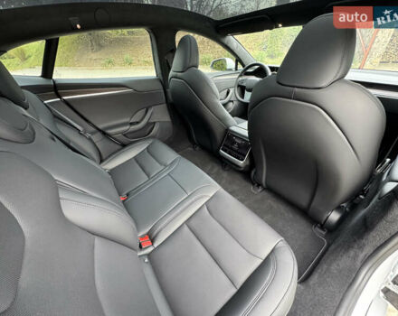 Тесла Модель С, объемом двигателя 0 л и пробегом 12 тыс. км за 47000 $, фото 18 на Automoto.ua