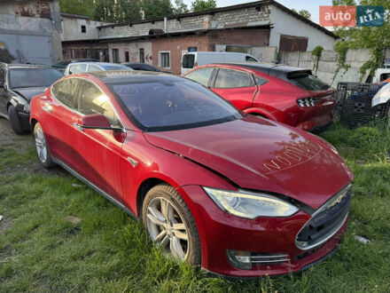 Тесла Модель С 2013 в Ивано-Франковске на Automoto.ua Тесла Модель С, объемом двигателя 0 л и пробегом 130 тыс. км за 6600 $, фото 1 на Automoto.ua