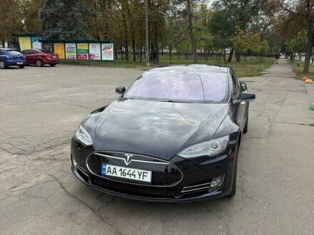 Тесла Модель С, объемом двигателя 0 л и пробегом 303 тыс. км за 10900 $, фото 1 на Automoto.ua