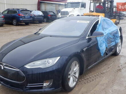 Тесла Модель С 2013 у Шепетовке на Automoto.ua Тесла Модель С, об'ємом двигуна 0 л та пробігом 182 тис. км за 7599 $, фото 1 на Automoto.ua