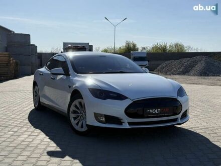 Тесла Модель С 2013 в Владимир-Волынский на Automoto.ua Тесла Модель С, объемом двигателя 0 л и пробегом 266 тыс. км за 12500 $, фото 1 на Automoto.ua