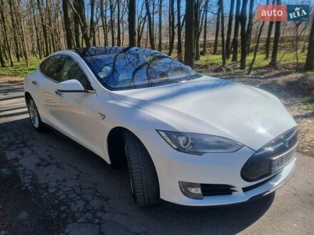 Тесла Модель С 2013 в Виннице на Automoto.ua Тесла Модель С, объемом двигателя 0 л и пробегом 190 тыс. км за 14000 $, фото 1 на Automoto.ua