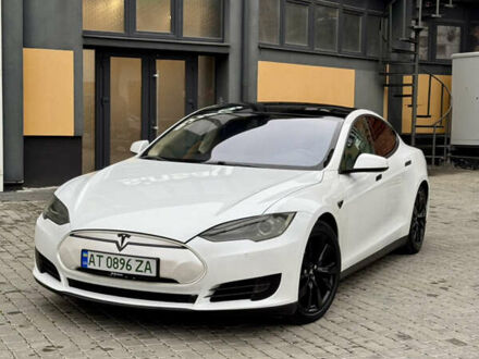 Тесла Модель С 2013 в Коломые на Automoto.ua Тесла Модель С, объемом двигателя 0 л и пробегом 285 тыс. км за 13000 $, фото 1 на Automoto.ua