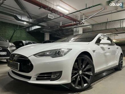 Тесла Модель С 2013 в Киеве на Automoto.ua Тесла Модель С, объемом двигателя 0 л и пробегом 190 тыс. км за 16500 $, фото 1 на Automoto.ua