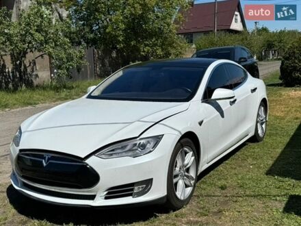 Тесла Модель С, объемом двигателя 0 л и пробегом 205 тыс. км за 7800 $, фото 1 на Automoto.ua