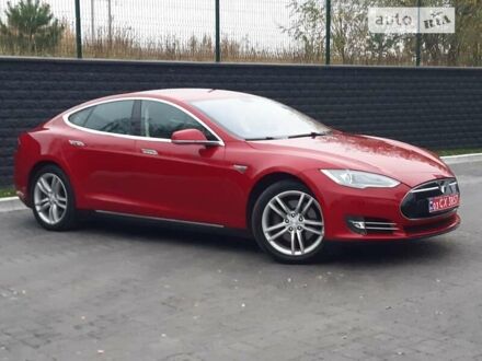 Тесла Модель С 2014 в Ровно на Automoto.ua Тесла Модель С, объемом двигателя 0 л и пробегом 184 тыс. км за 16500 $, фото 1 на Automoto.ua