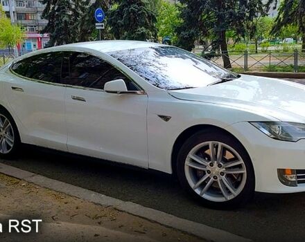 Тесла Модель С, объемом двигателя 0 л и пробегом 170 тыс. км за 16000 $, фото 1 на Automoto.ua