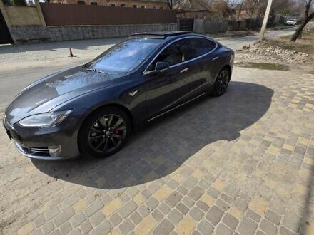 Тесла Модель С 2014 в Харькове на Automoto.ua Тесла Модель С, объемом двигателя 0 л и пробегом 166 тыс. км за 15500 $, фото 1 на Automoto.ua