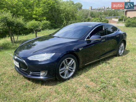 Тесла Модель С 2014 в Запорожье на Automoto.ua Тесла Модель С, объемом двигателя 0 л и пробегом 205 тыс. км за 13500 $, фото 1 на Automoto.ua