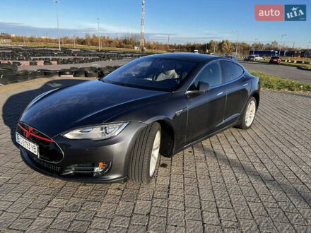 Тесла Модель С 2014 в Львове на Automoto.ua Тесла Модель С, объемом двигателя 0 л и пробегом 160 тыс. км за 15800 $, фото 1 на Automoto.ua