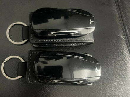 Тесла Модель С 2015 у Львові на Automoto.ua Тесла Модель С, об'ємом двигуна 0 л та пробігом 229 тис. км за 25500 $, фото 1 на Automoto.ua