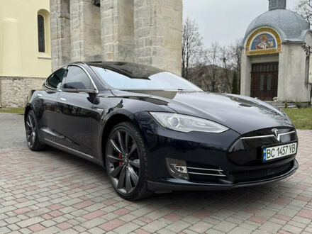 Тесла Модель С 2015 в Золочев на Automoto.ua Тесла Модель С, объемом двигателя 0 л и пробегом 107 тыс. км за 21300 $, фото 1 на Automoto.ua