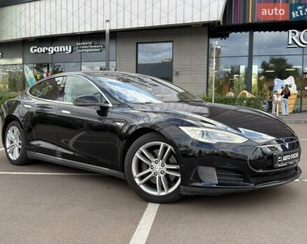 Тесла Модель С, объемом двигателя 0 л и пробегом 302 тыс. км за 14990 $, фото 1 на Automoto.ua