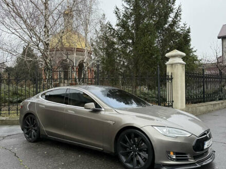 Тесла Модель С, объемом двигателя 0 л и пробегом 157 тыс. км за 15500 $, фото 1 на Automoto.ua