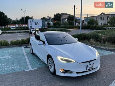 Тесла Модель С 2016 в Белой Церкве на Automoto.ua Тесла Модель С, объемом двигателя 0 л и пробегом 103 тыс. км за 21989 $, фото 1 на Automoto.ua