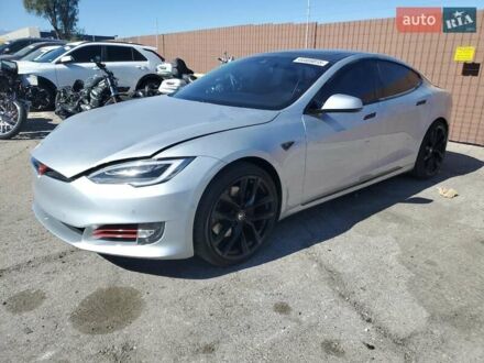 Тесла Модель С 2016 в Львове на Automoto.ua Тесла Модель С, объемом двигателя 0 л и пробегом 78 тыс. км за 5500 $, фото 1 на Automoto.ua