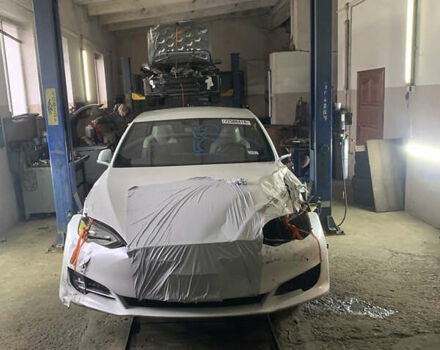 Тесла Модель С, объемом двигателя 0 л и пробегом 140 тыс. км за 8999 $, фото 1 на Automoto.ua