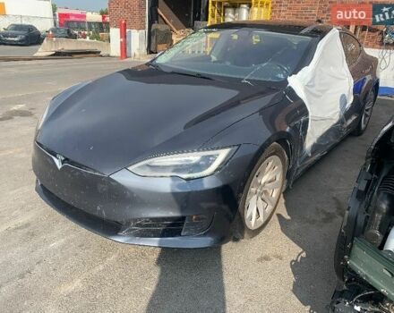 Тесла Модель С, объемом двигателя 0 л и пробегом 160 тыс. км за 11500 $, фото 1 на Automoto.ua