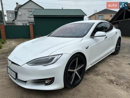 Тесла Модель С 2017 в Киеве на Automoto.ua Тесла Модель С, объемом двигателя 0 л и пробегом 162 тыс. км за 20900 $, фото 1 на Automoto.ua