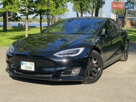 Тесла Модель С 2018 у Києві на Automoto.ua Тесла Модель С, об'ємом двигуна 0 л та пробігом 65 тис. км за 29900 $, фото 1 на Automoto.ua