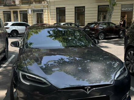 Тесла Модель С 2018 в Одессе на Automoto.ua Тесла Модель С, объемом двигателя 0 л и пробегом 66 тыс. км за 21000 $, фото 1 на Automoto.ua