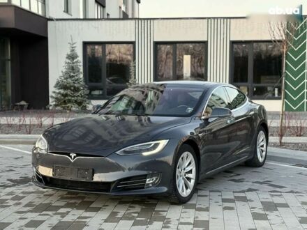 Тесла Модель С, объемом двигателя 0 л и пробегом 170 тыс. км за 17100 $, фото 1 на Automoto.ua