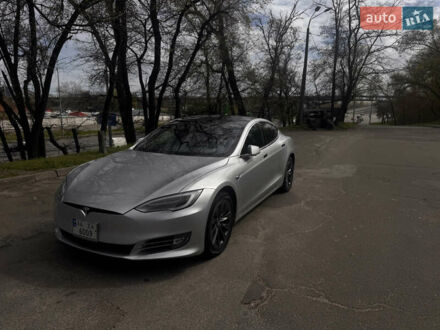Тесла Модель С 2018 у Києві на Automoto.ua Тесла Модель С, об'ємом двигуна 0 л та пробігом 116 тис. км за 23000 $, фото 1 на Automoto.ua