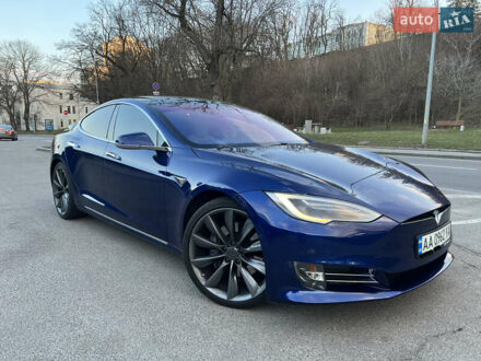 Тесла Модель С 2018 у Києві на Automoto.ua Тесла Модель С, об'ємом двигуна 0 л та пробігом 56 тис. км за 26000 $, фото 1 на Automoto.ua