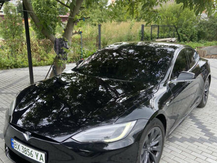 Тесла Модель С 2018 в Хмельницком на Automoto.ua Тесла Модель С, объемом двигателя 0 л и пробегом 158 тыс. км за 23000 $, фото 1 на Automoto.ua