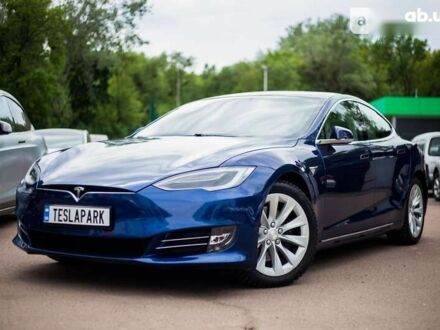 Тесла Модель С 2019 в Киеве на Automoto.ua Тесла Модель С, объемом двигателя 0 л и пробегом 25 тыс. км за 52800 $, фото 1 на Automoto.ua
