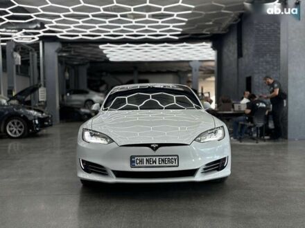 Тесла Модель С 2020 у Києві на Automoto.ua Тесла Модель С, об'ємом двигуна 0 л та пробігом 96 тис. км за 29900 $, фото 1 на Automoto.ua