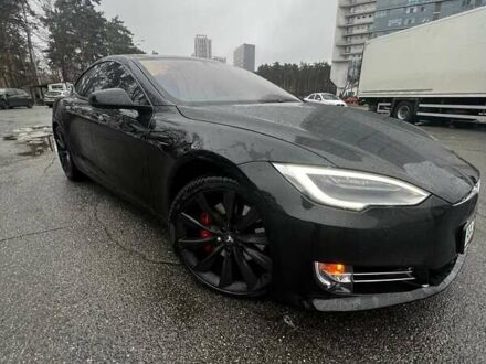 Тесла Модель С 2020 у Києві на Automoto.ua Тесла Модель С, об'ємом двигуна 0 л та пробігом 33 тис. км за 39000 $, фото 1 на Automoto.ua