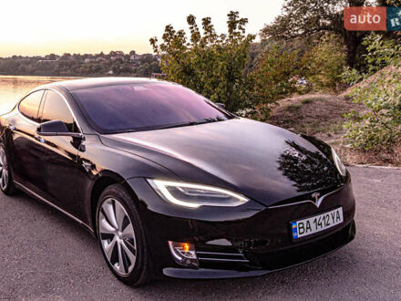 Тесла Модель С 2020 в Кропивницком (Кировограде) на Automoto.ua Тесла Модель С, объемом двигателя 0 л и пробегом 70 тыс. км за 33200 $, фото 1 на Automoto.ua