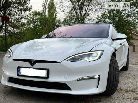 Тесла Модель С 2022 у Запоріжжя на Automoto.ua Тесла Модель С, об'ємом двигуна 0 л та пробігом 20 тис. км за 57000 $, фото 1 на Automoto.ua