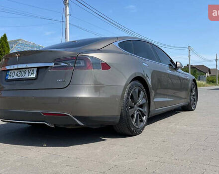 Жовтий Тесла Модель С, об'ємом двигуна 0 л та пробігом 106 тис. км за 16500 $, фото 23 на Automoto.ua