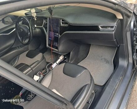 Сірий Тесла Модель С, об'ємом двигуна 0 л та пробігом 146 тис. км за 289 $, фото 8 на Automoto.ua